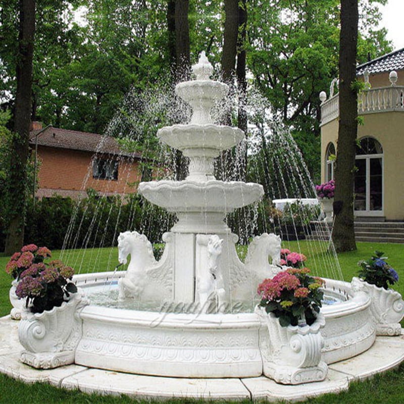 marble horse fountain