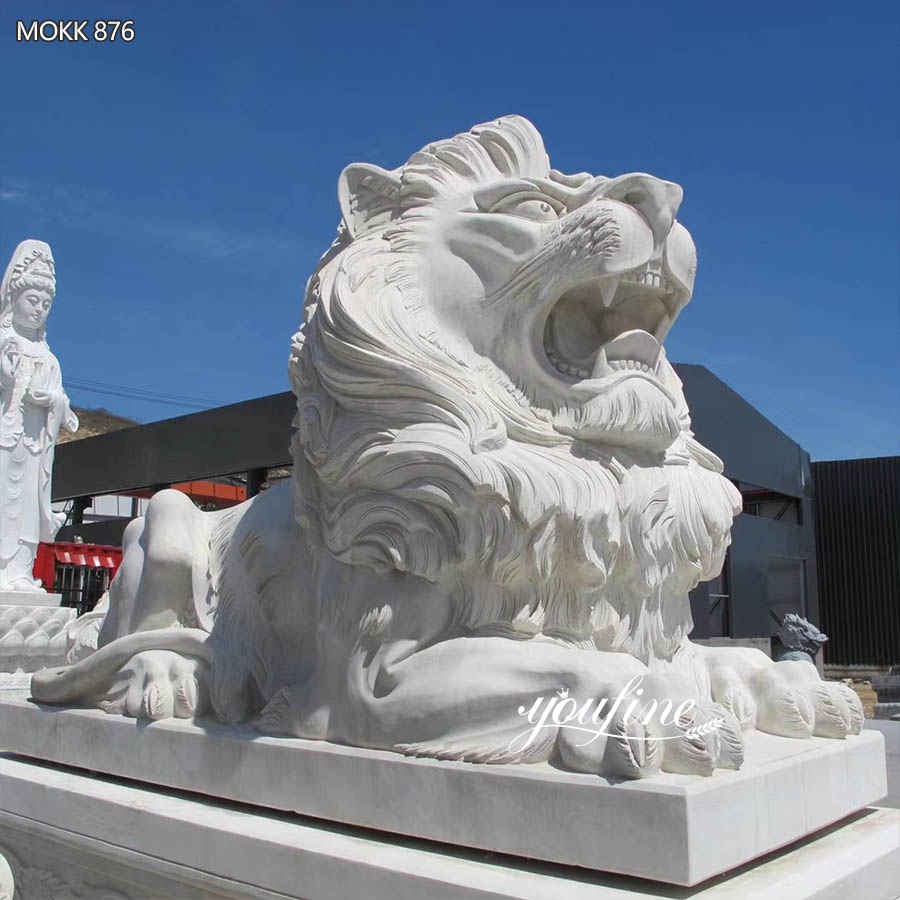 lion statue open mouth