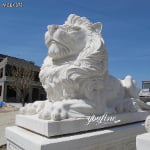 silent lion statue for entrance