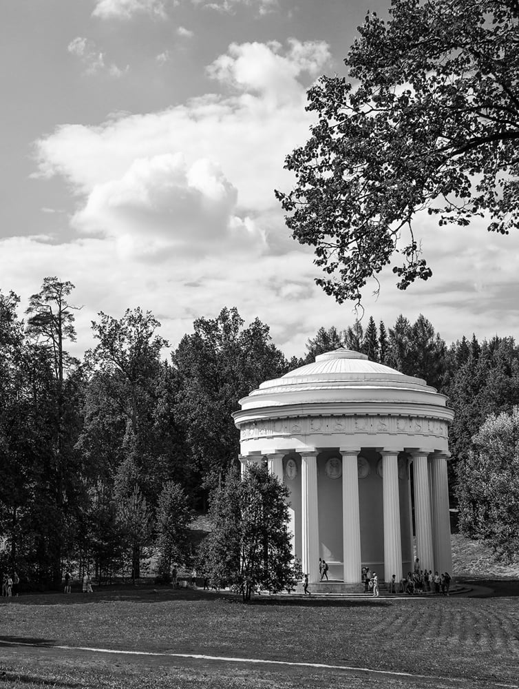Classical Circular Marble Gazebo Historical Reference Design